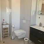 דירה Superb Flat With A Lovely View Of The Mountains פורטו-וישיו