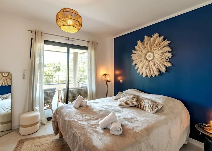 Superb Flat With A Lovely View Of The Mountains Apartment Porto-Vecchio (Corsica)